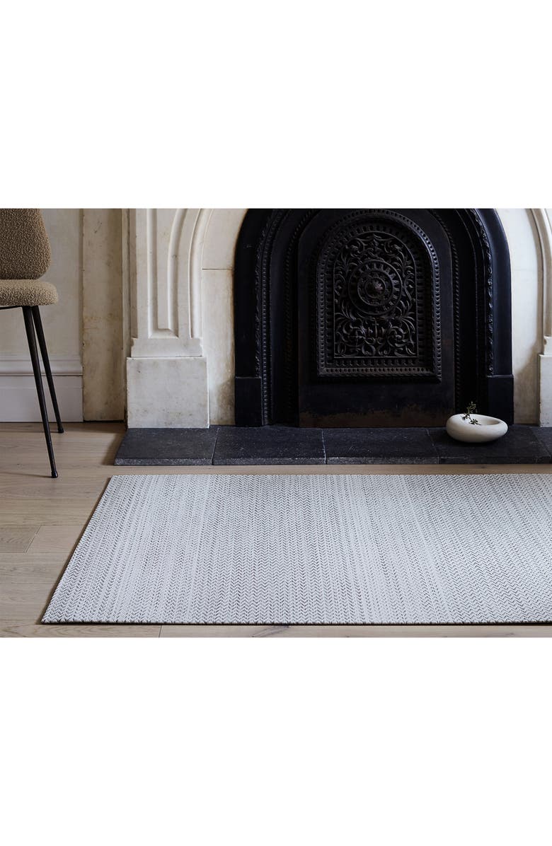 Chilewich Quill Herringbone Indoor/Outdoor Floor Mat, Alternate, color, Sand