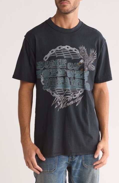 Dreamers Graphic T-Shirt