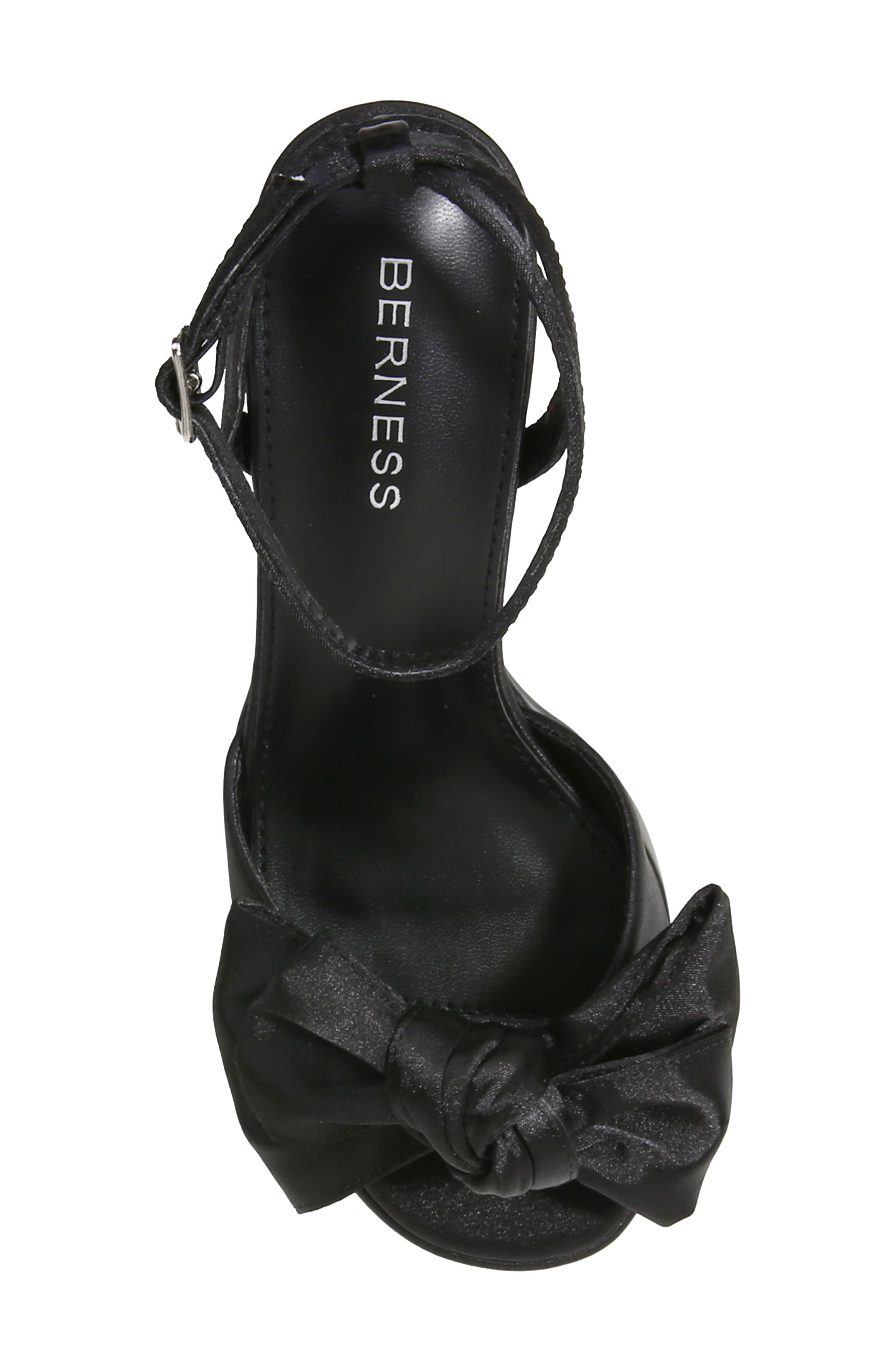 Delaney Block Heel Sandal, Alternate, color, BLACK