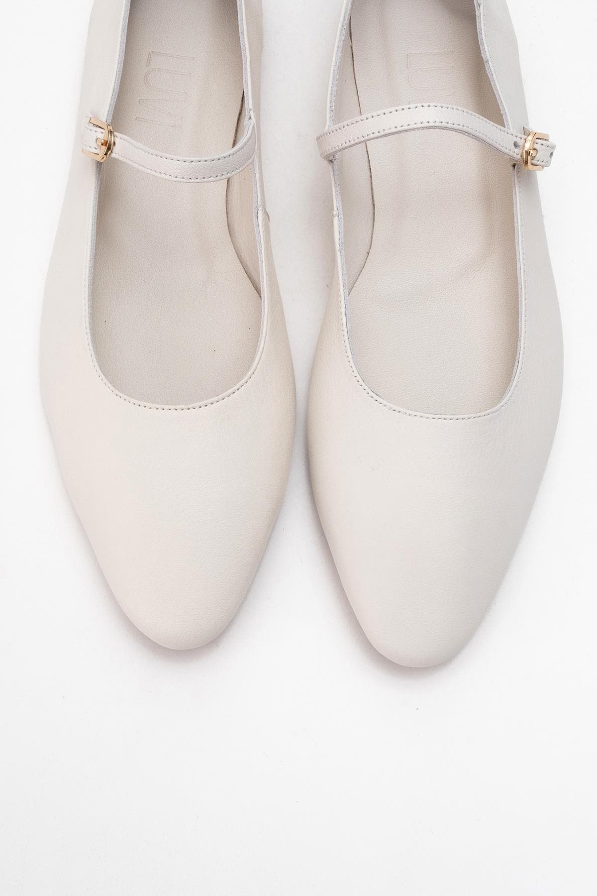 Lara Leather Mary Jane Flats, Alternate, color, Ecru