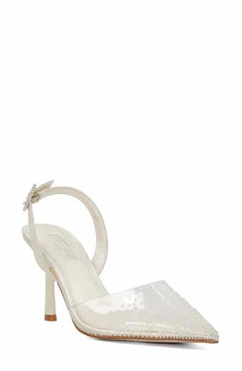 Divinely Pointed Toe Pump