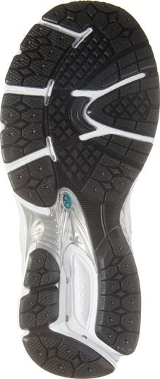 Kids' 2002R Sneaker