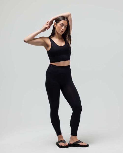 Reformer The V-neck Sports Bra In Black