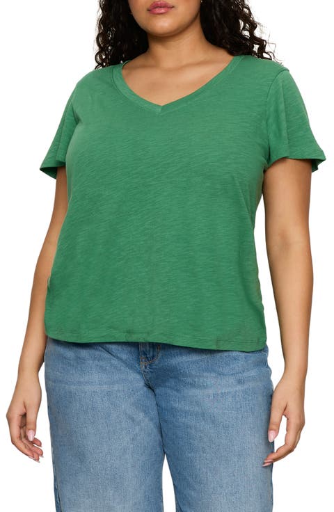 V-Neck T-Shirt (Plus)