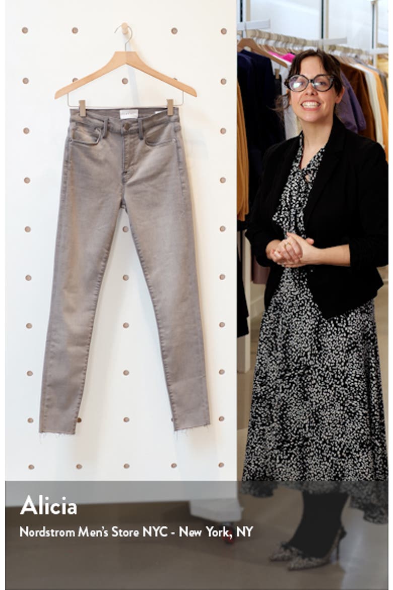 Le High Raw Edge Ankle Skinny Jeans video