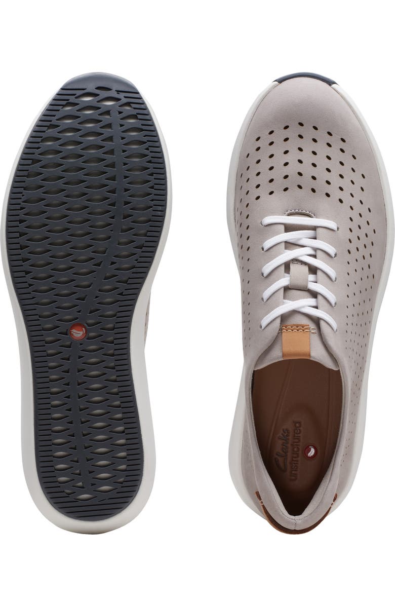Clarks<sup>®</sup> Clarks Un Rio Sneaker, Alternate, color,