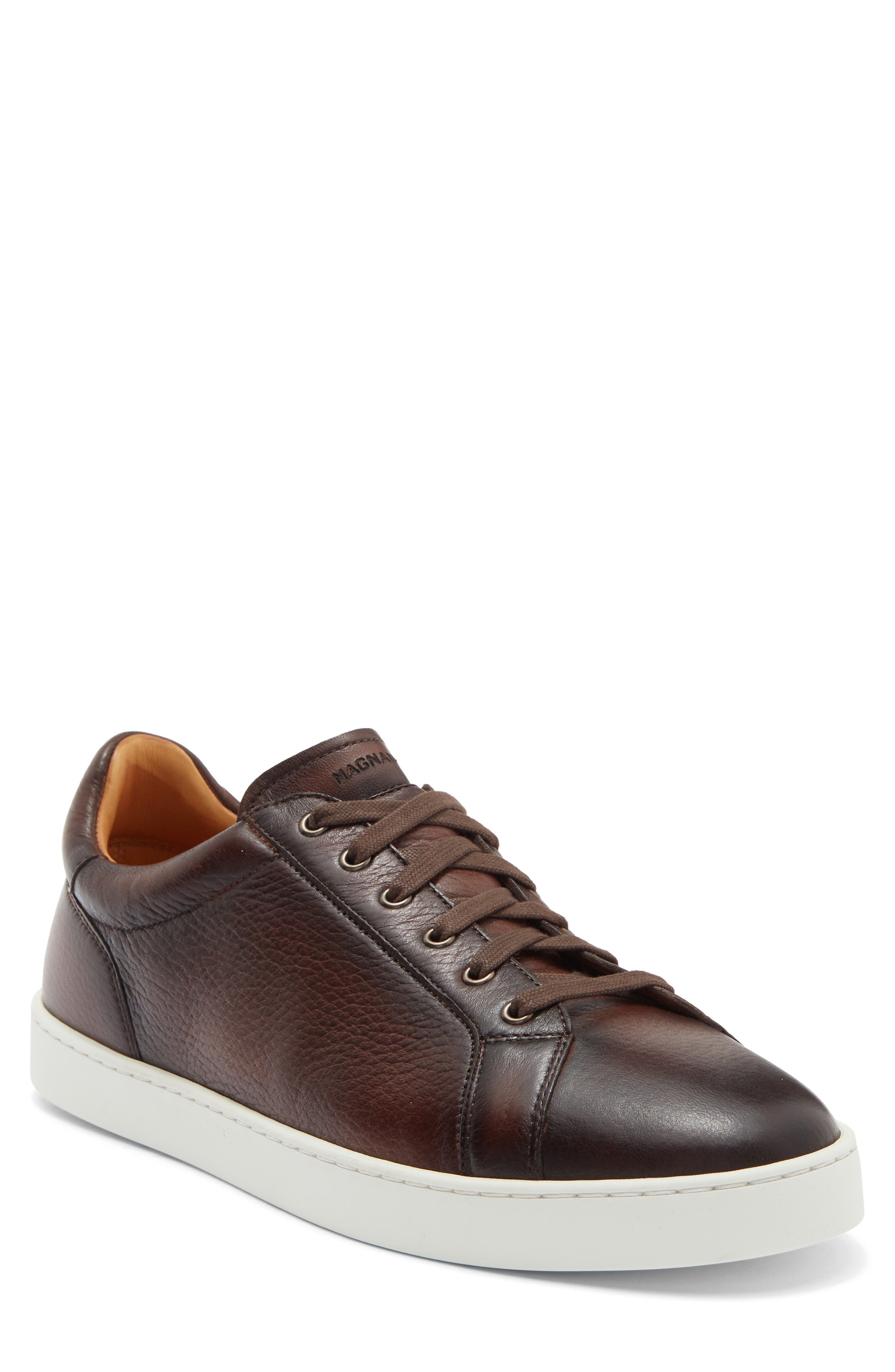 Leve Low Top Sneaker