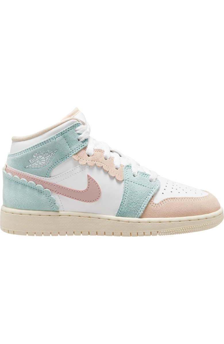 Jordan Kids' Air Jordan 1 Mid SE Sneaker, Main, color,