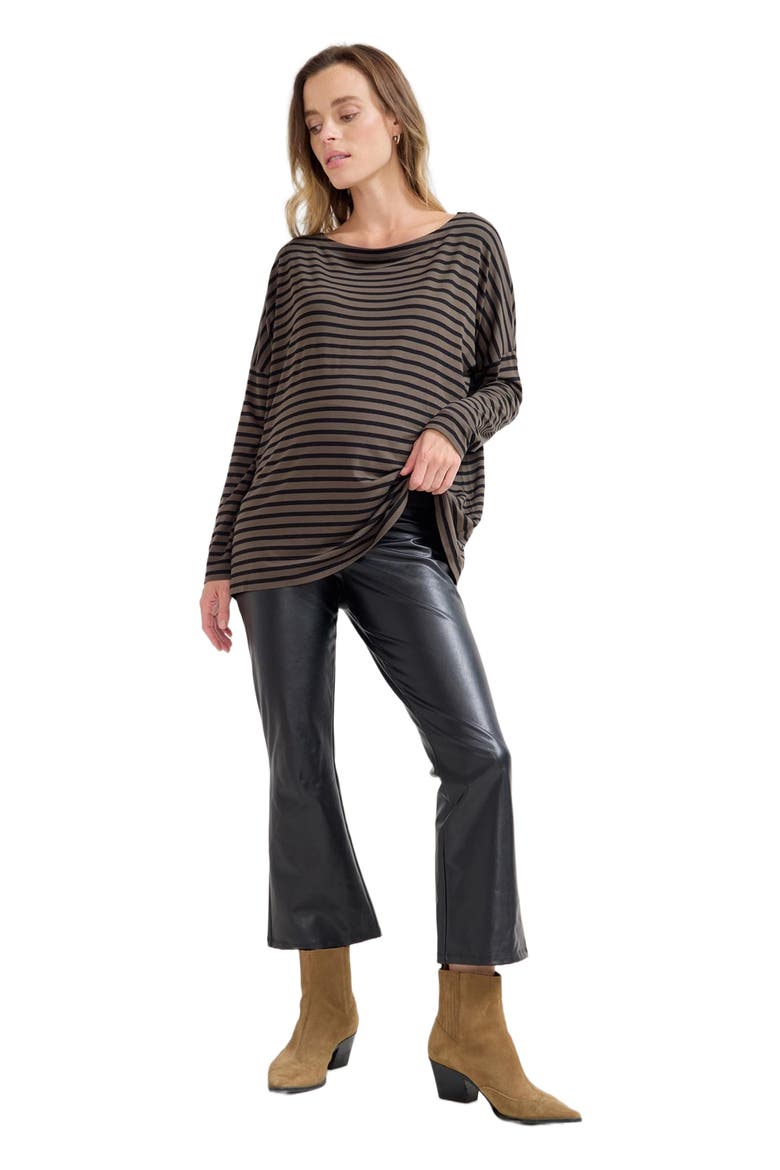 The Vegan Stretch Leather Crop Flare, Main, color, Black