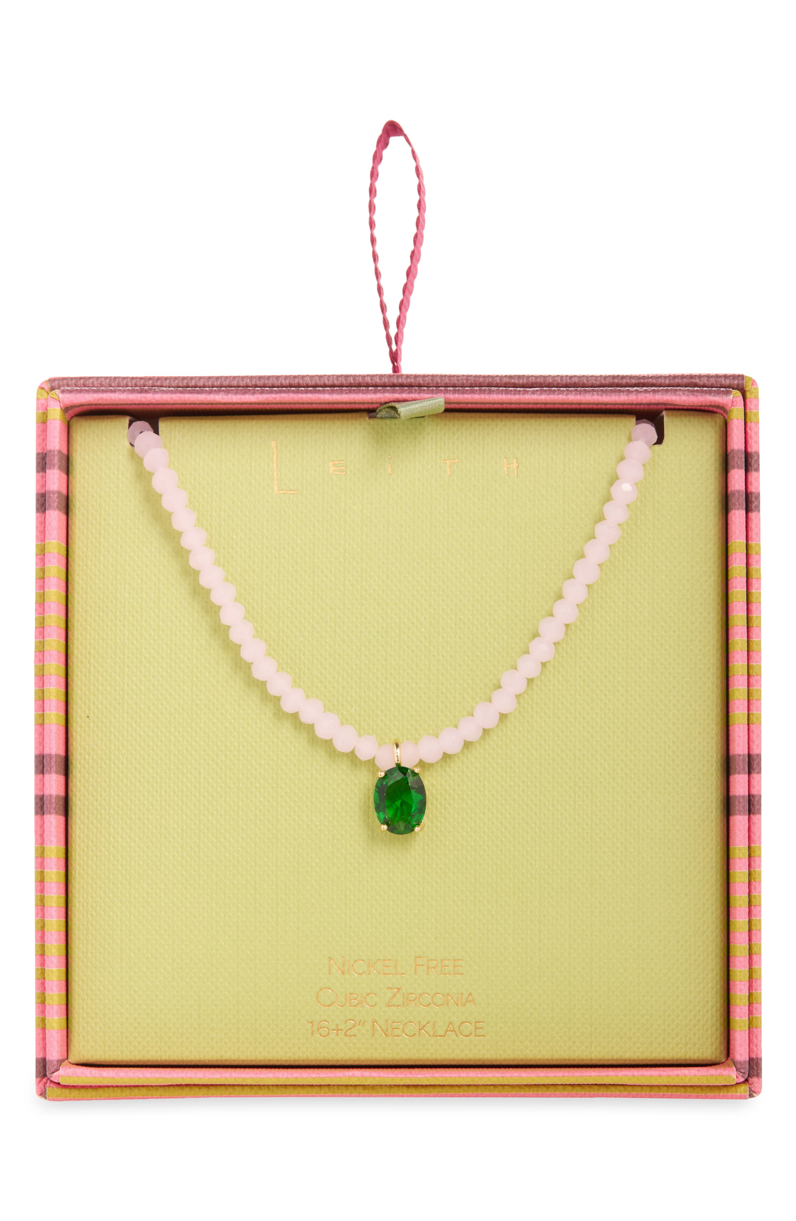 Oval Pendant Bead Necklace