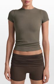 NikeSKIMS Ribbed Seamless T-Shirt