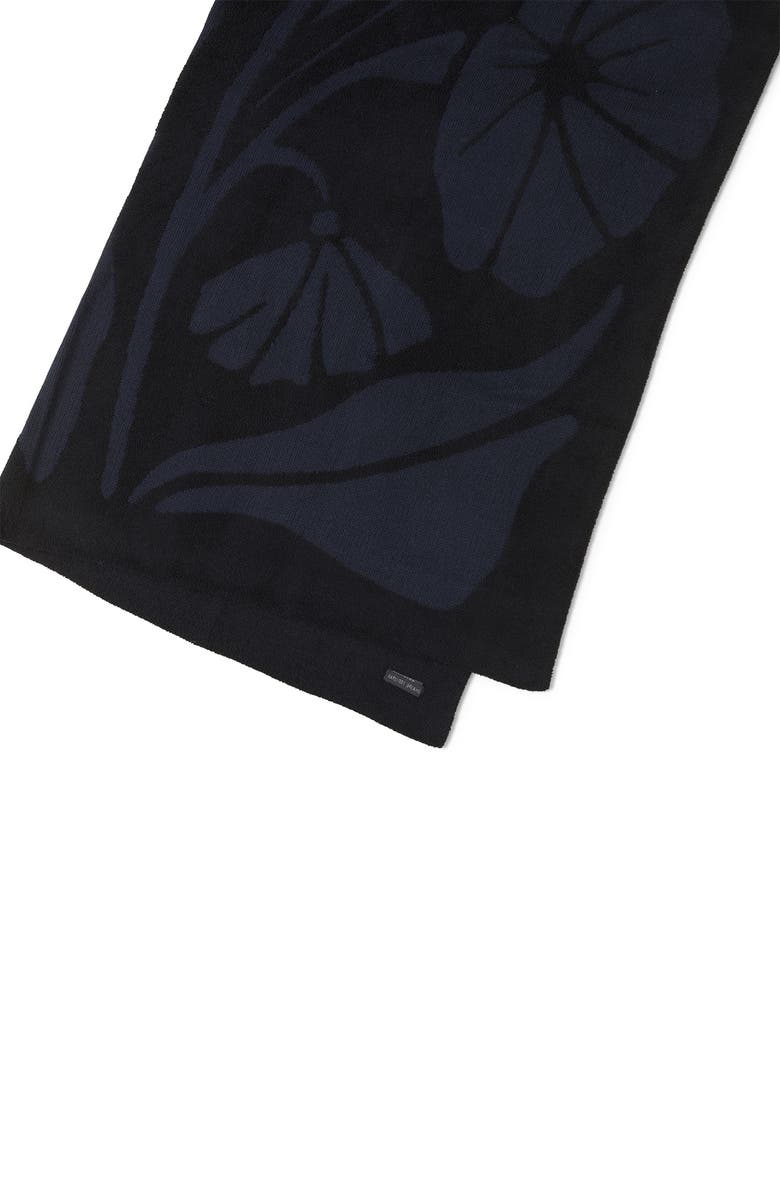 Barefoot Dreams<sup>®</sup> CozyChic<sup>®</sup> Desert Bloom Throw Blanket, Alternate, color, Dark Indigo/ Black