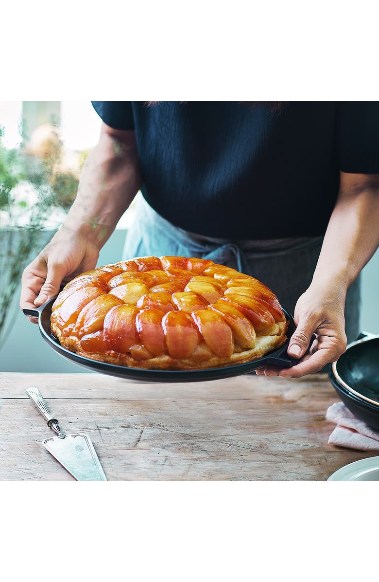 Emile Henry Delight 2.3 Quart Tart Tatin Set, Slate, Alternate, color, Slate