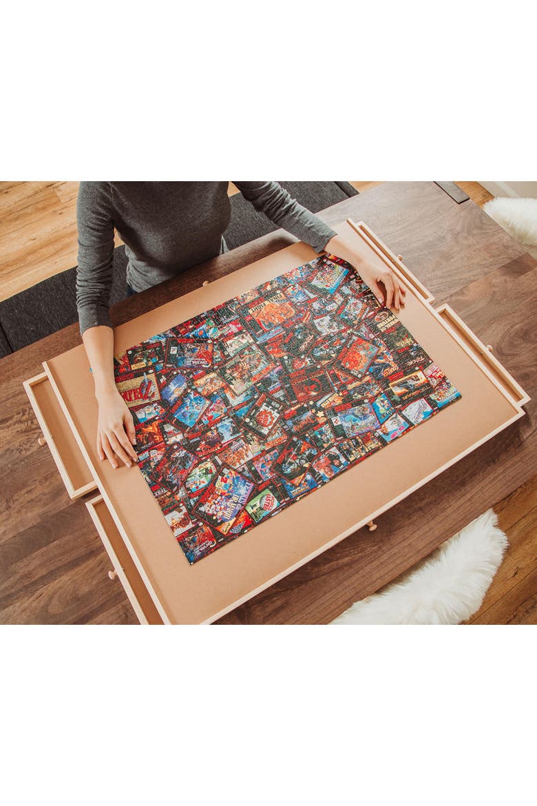 Super Never Ending Showdowns Retro Video Games 1000-Piece Jigsaw Puzzle, Alternate, color, Red