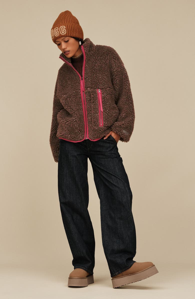 UGG<sup
®</sup
Classic Mini Dipper Platform Boot, Alternate, color, Chestnut