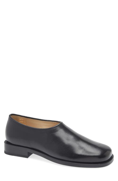 Lemaire Anatomic Slip-on In Black Bk999