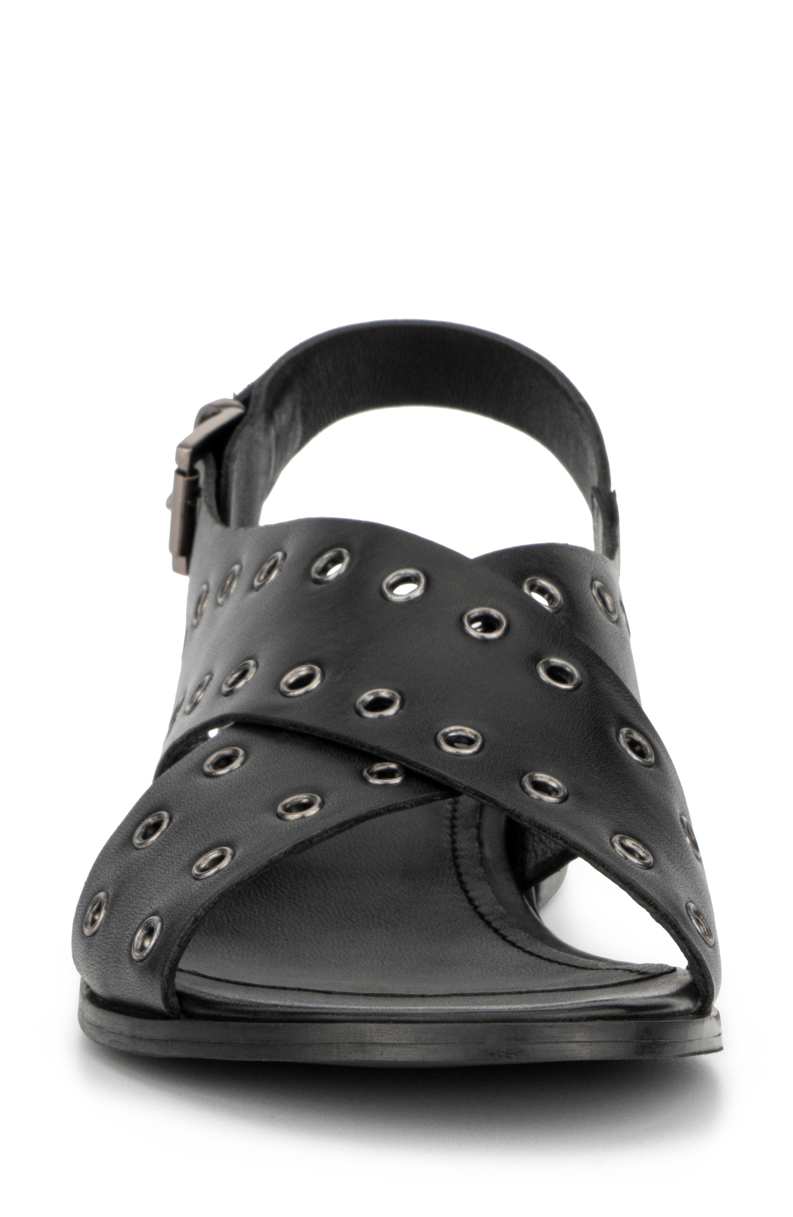 VINTAGE FOUNDRY Carmine Leather Grommet Sandal, Alternate, color, 