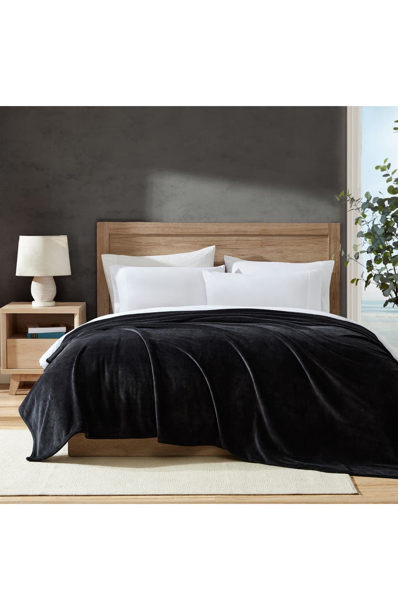 Nautica Solid Fleece Throw Blanket, Alternate, color, Black