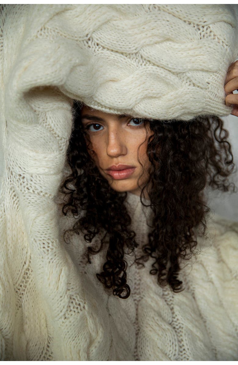 SSKEIN Tomo Mix Cable Handknit, Alternate, color, Ivory