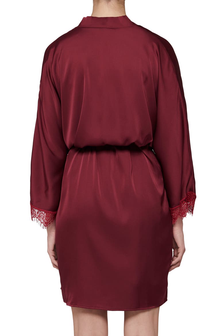 Satin Secrets Wrap, Alternate, color, SPINEL RED