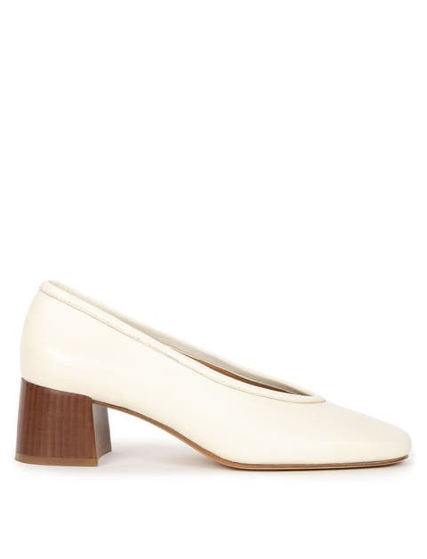 Carolyn Pump