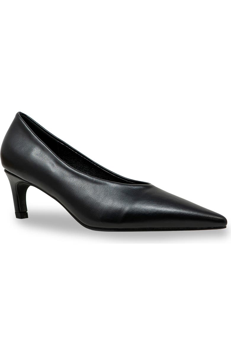 CHASE AND CHLOE Zandra Pointed Toe Pump, Main, color,