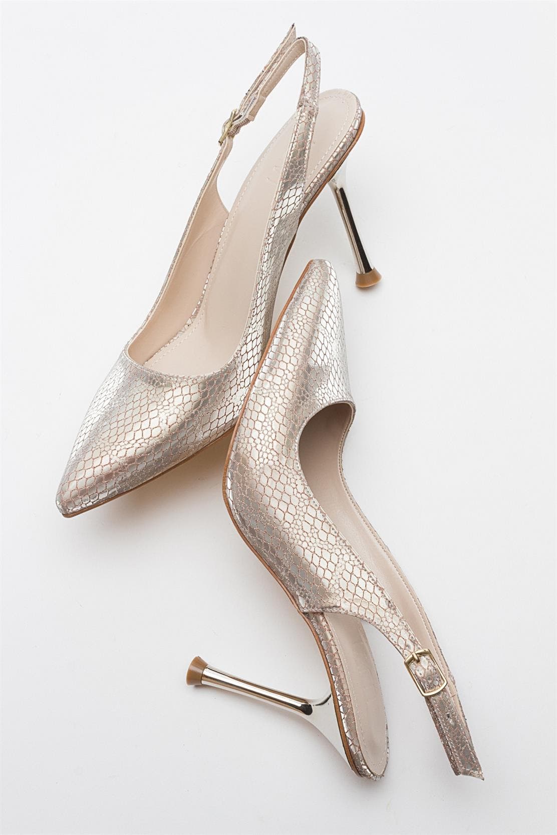 Prologue Shoes Orfo Stiletto Pump, Alternate, color, Gold