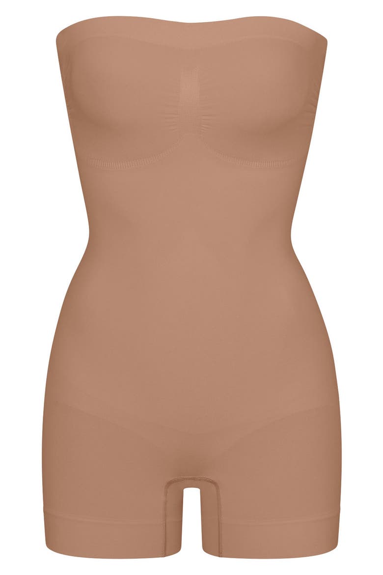 Seamless Sculpt Strapless Shortie Bodysuit, Alternate, color, SIENNA