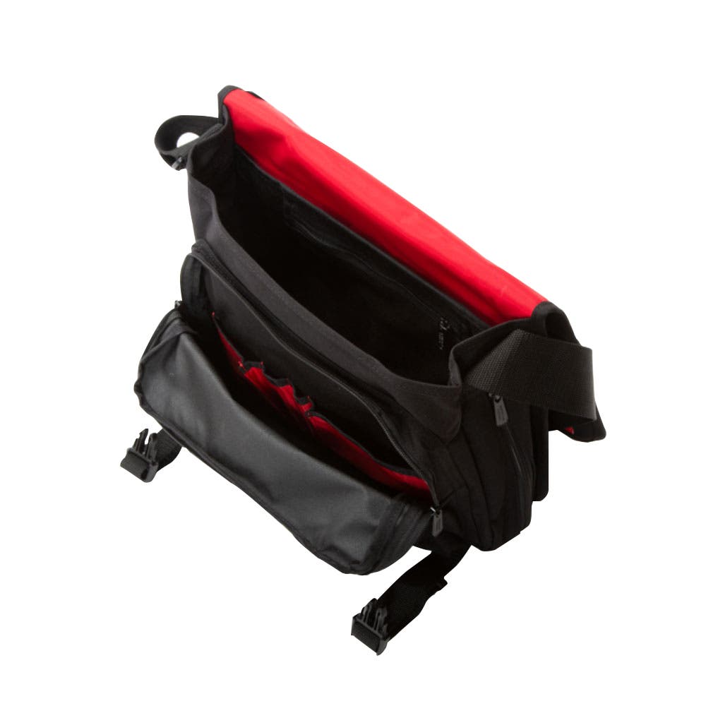 Manhattan Portage Europa Messenger Bag, Alternate, color, Black