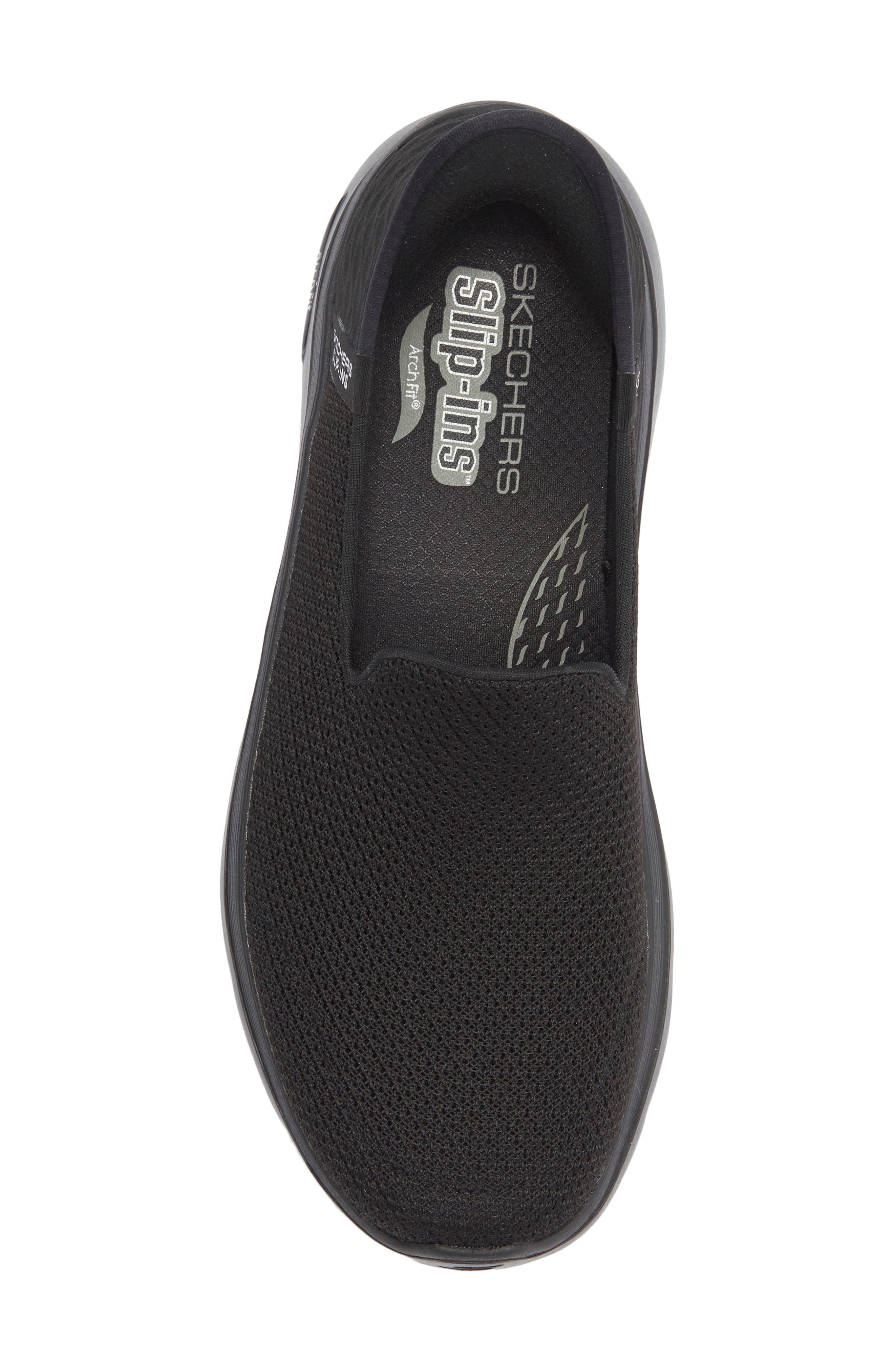 SKECHERS Slip-Ins Go Walk Arch Fit Sneaker, Alternate, color, Black