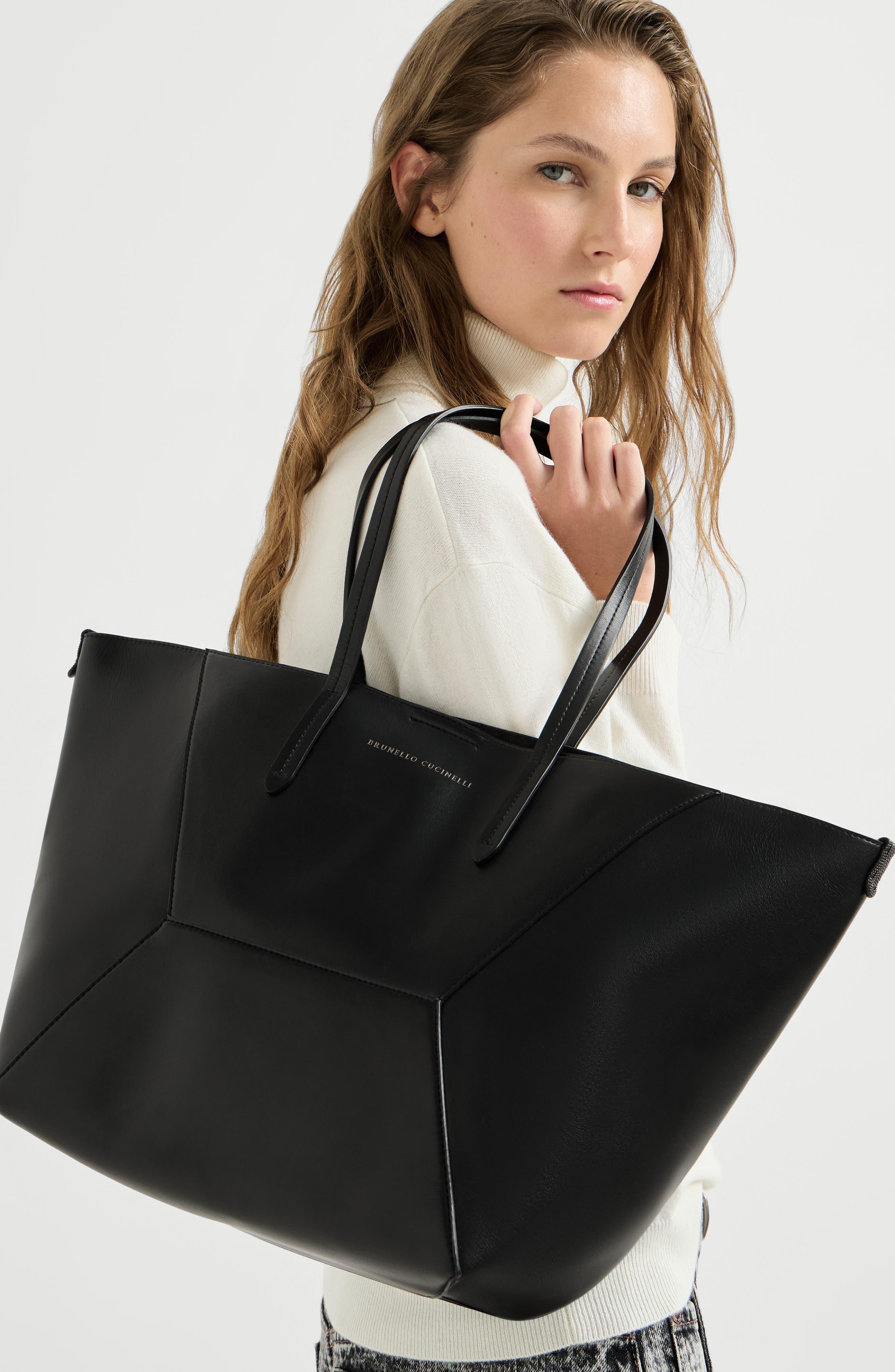 BC Duo bag in calfskin with monili, Alternate, color, Black