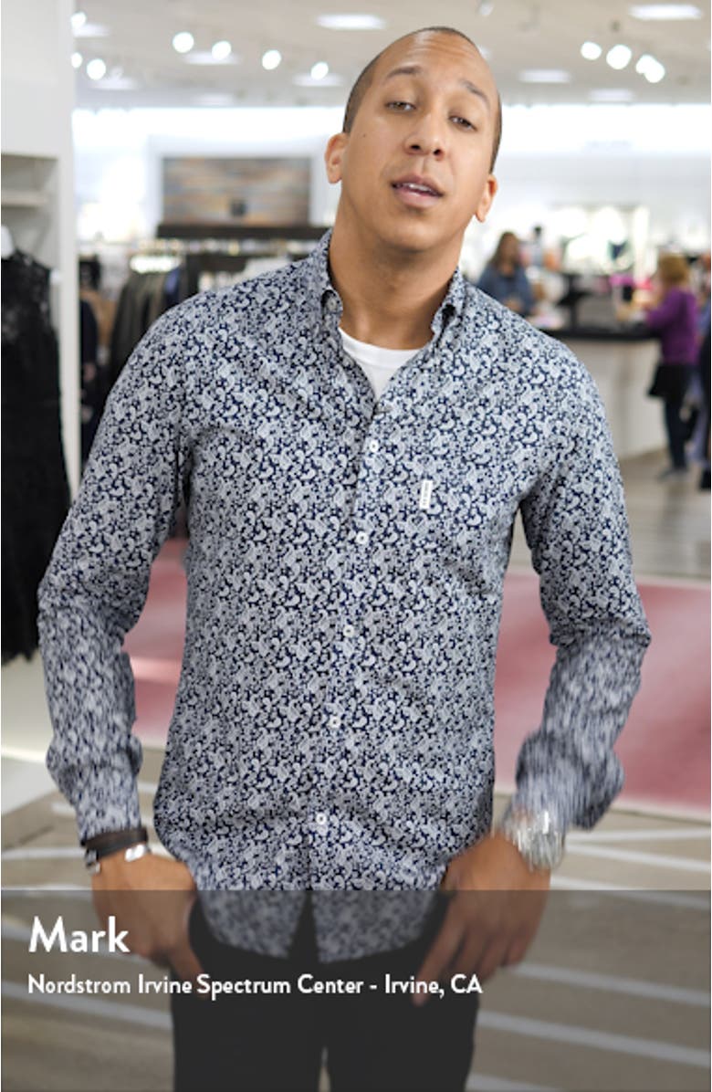 Chloe Pull-On Bermuda Shorts, sales video thumbnail