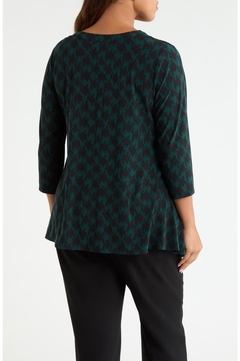 Sharkbite Stretch Top, Alternate, color, ANNE BLACK/ TREELINE