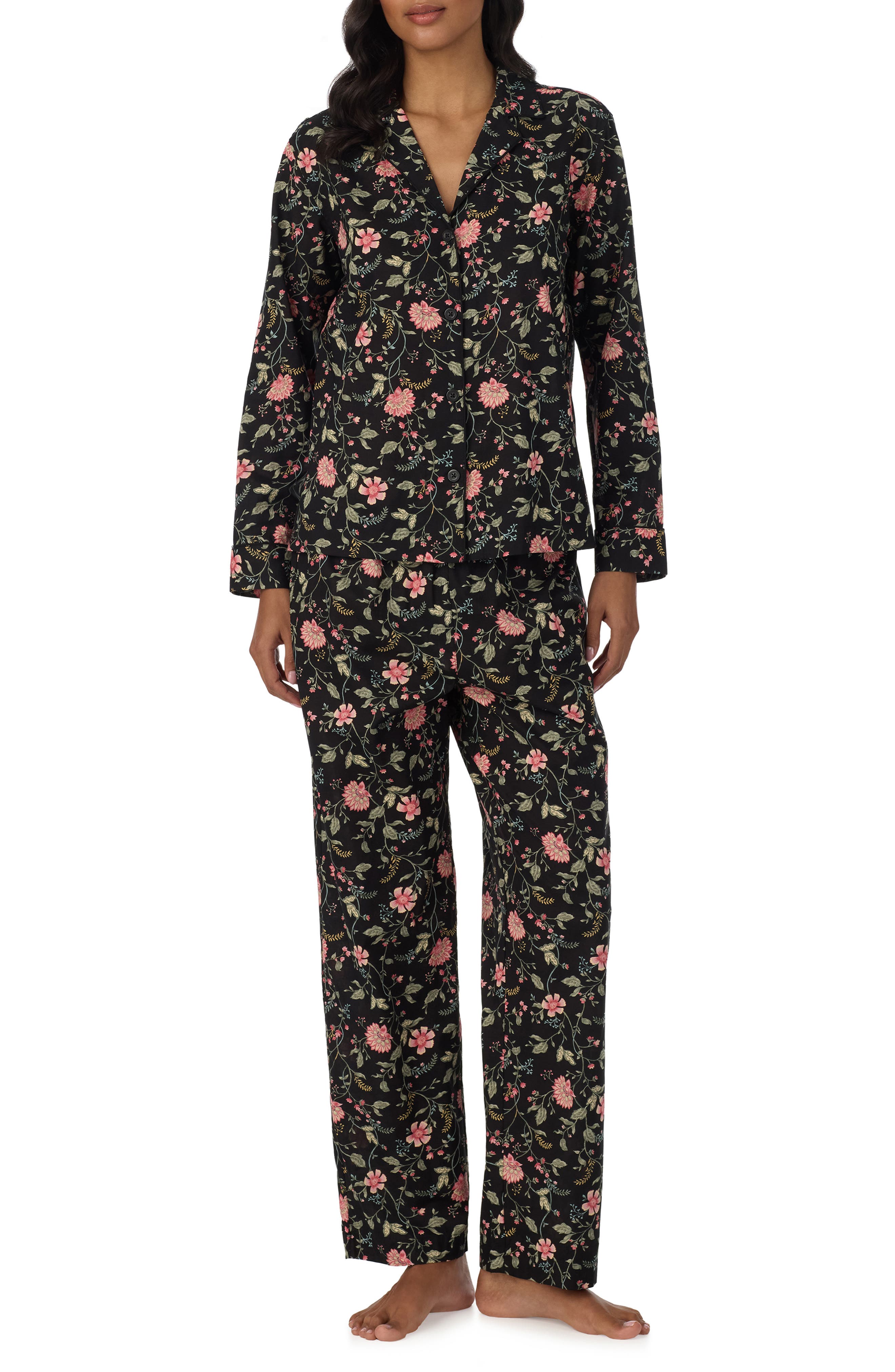 selected BLACK GRID FLOWER
