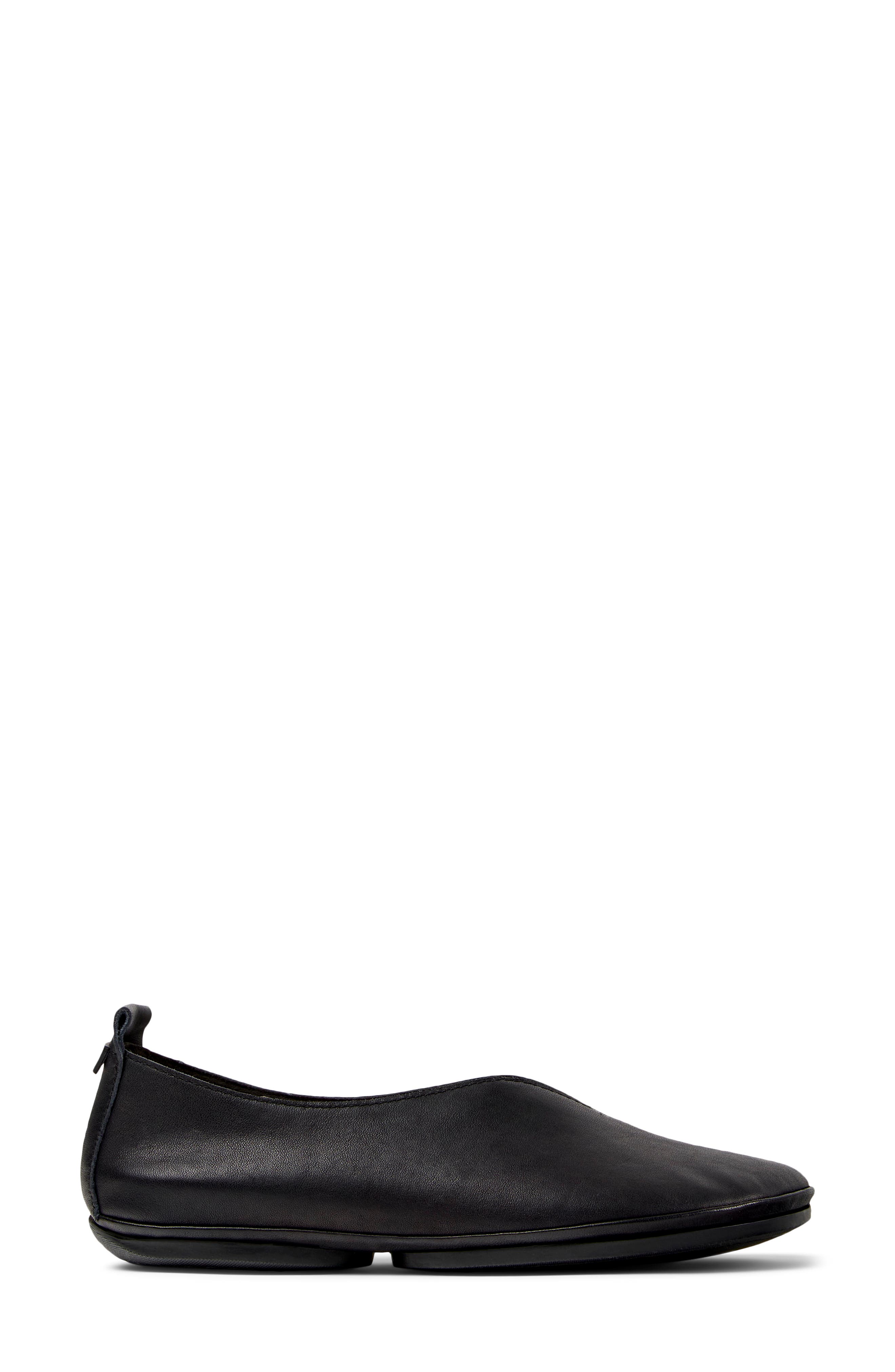 Camper Right Nina Ballet Flat, Alternate, color, Black