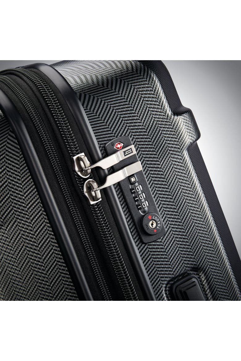 Century Deluxe Extended Journey Expandable Spinner 30, Alternate, color, Black/Gunmetal