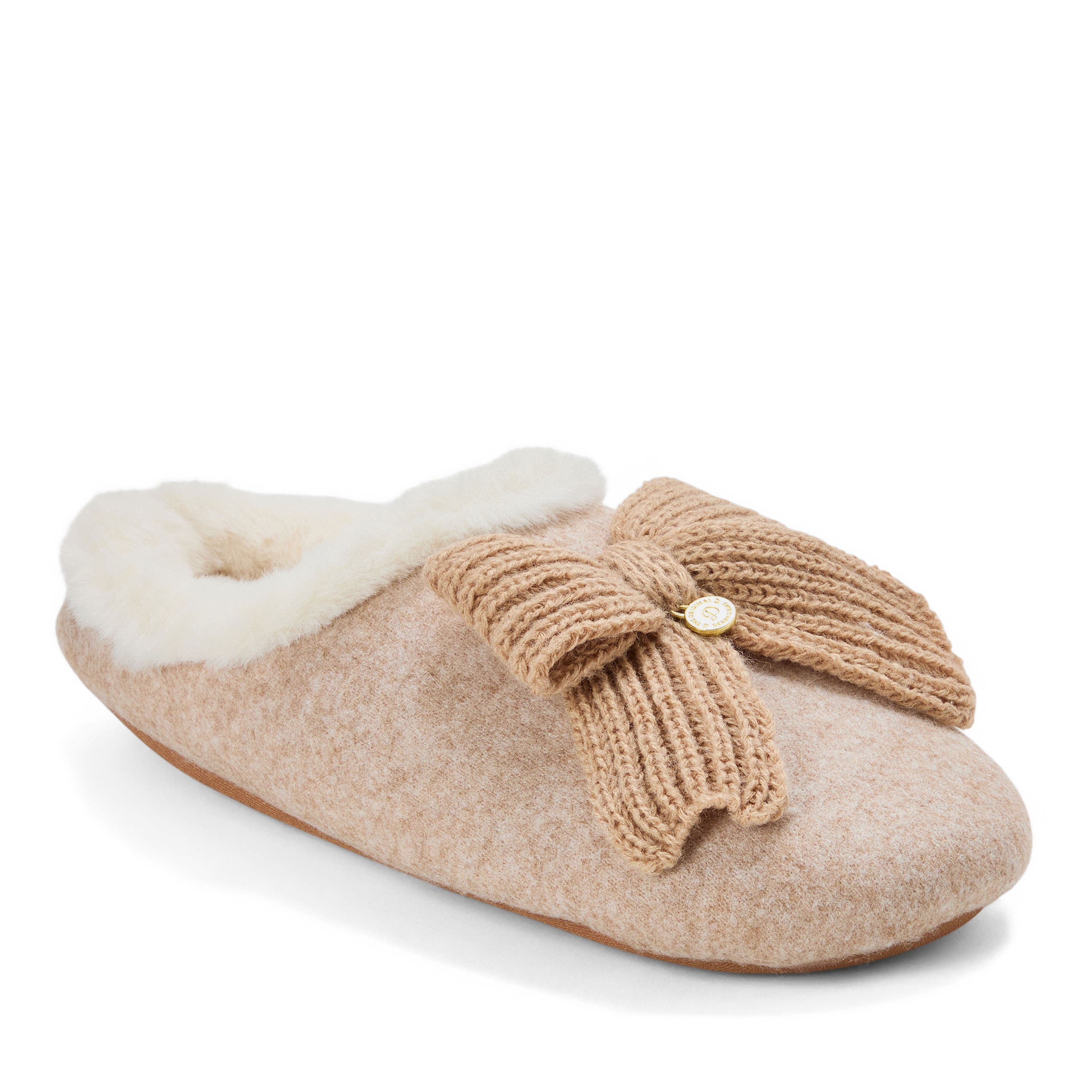 DEARFOAMS Josie Knit Clog Slipper with Bow in Latte 