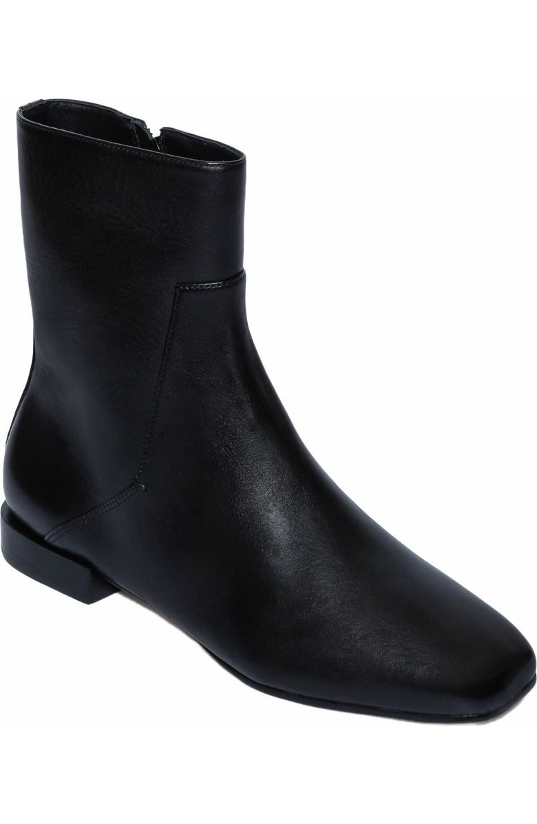 Bernardo Footwear Pierce Ankle Bootie, Alternate, color,