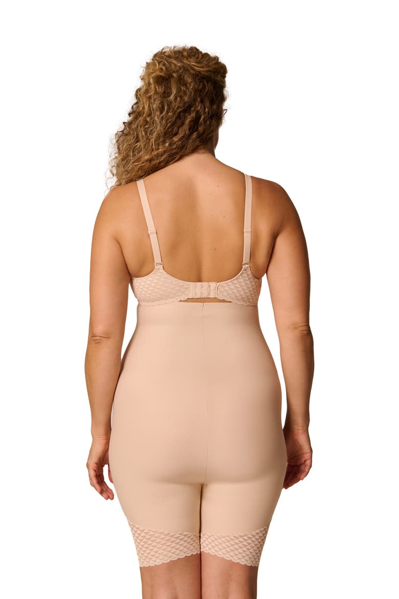 Subtile Underwire Minimizer Bra, Alternate, color, PEAU ROSE