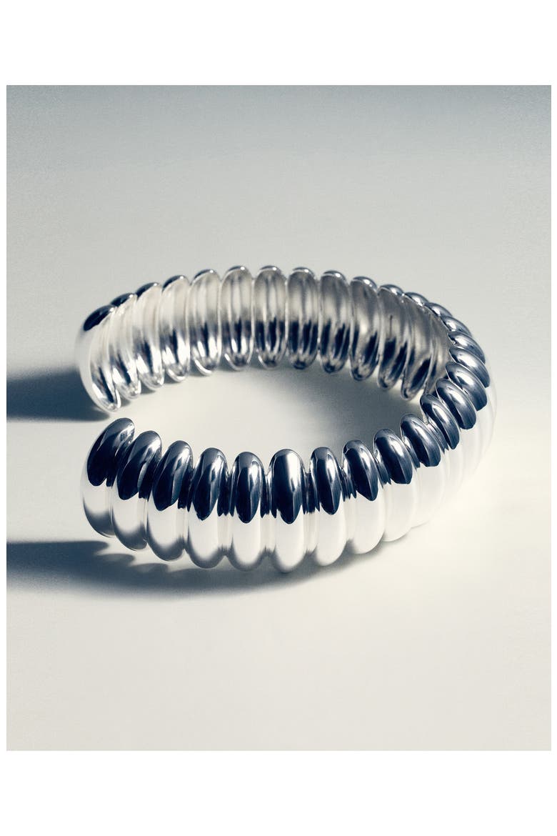 x Kaia Gerber Ridge Embossed Choker Necklace, Alternate, color, SILVER