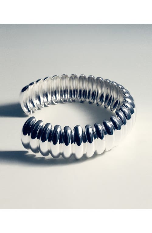 Mango X Kaia Gerber Ridge Embossed Choker Necklace In Gold