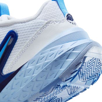 Kids' Team Hustle D 12 Basketball Sneaker