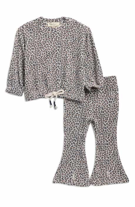 Jessica Simpson Leopard Print Hacci Knit Top & Leggings Set