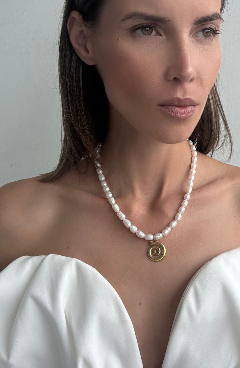 st. Moran Freshwater Pearl Swirl Pendant Necklace, Alternate, color, White