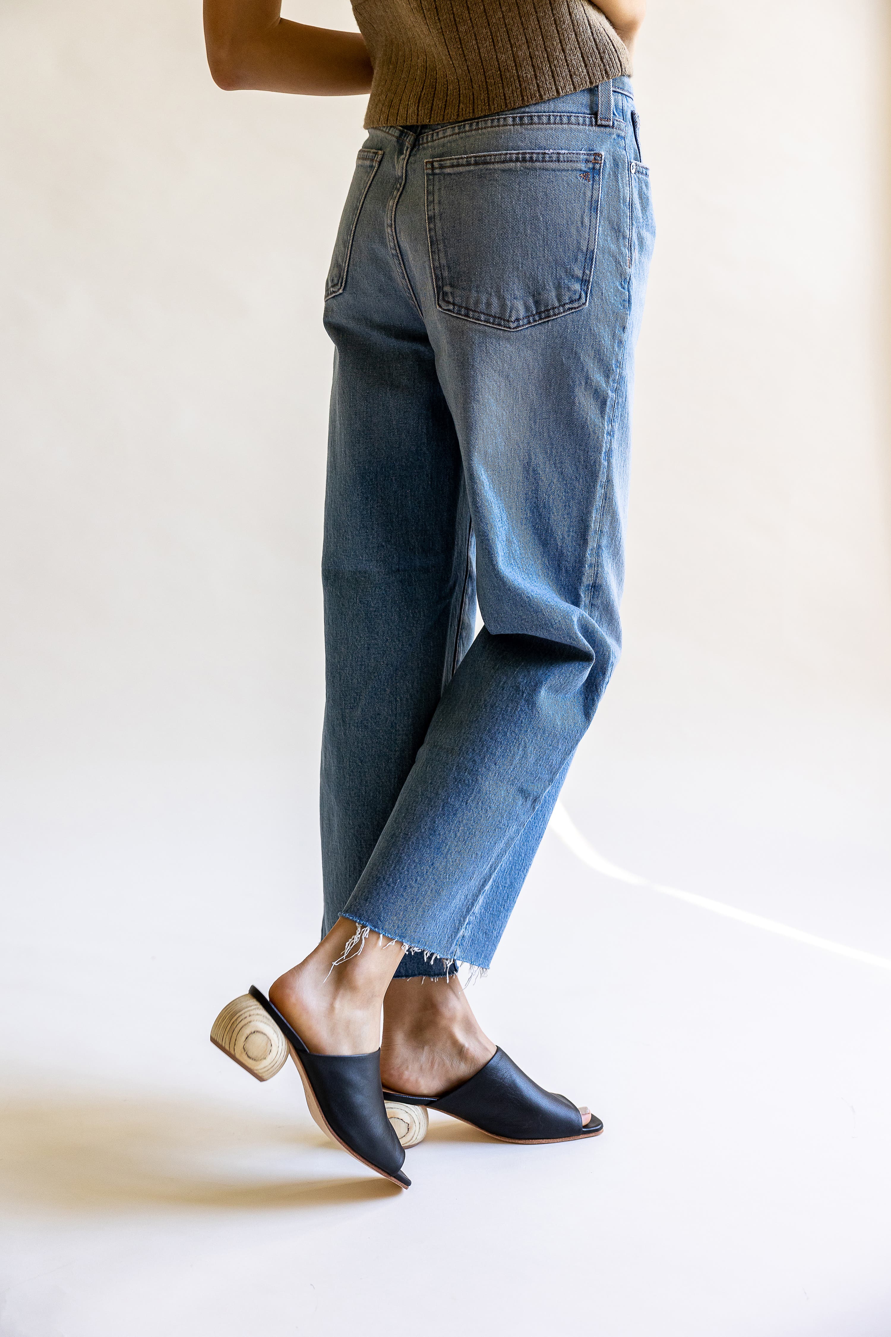 Huma Blanco Milla Slide Sandal, Alternate, color, Coal