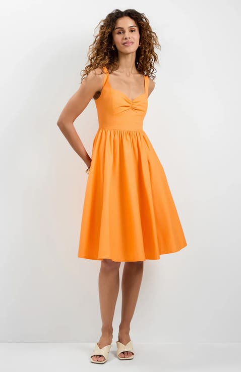 Mirabello Sweetheart Neck Midi Dress