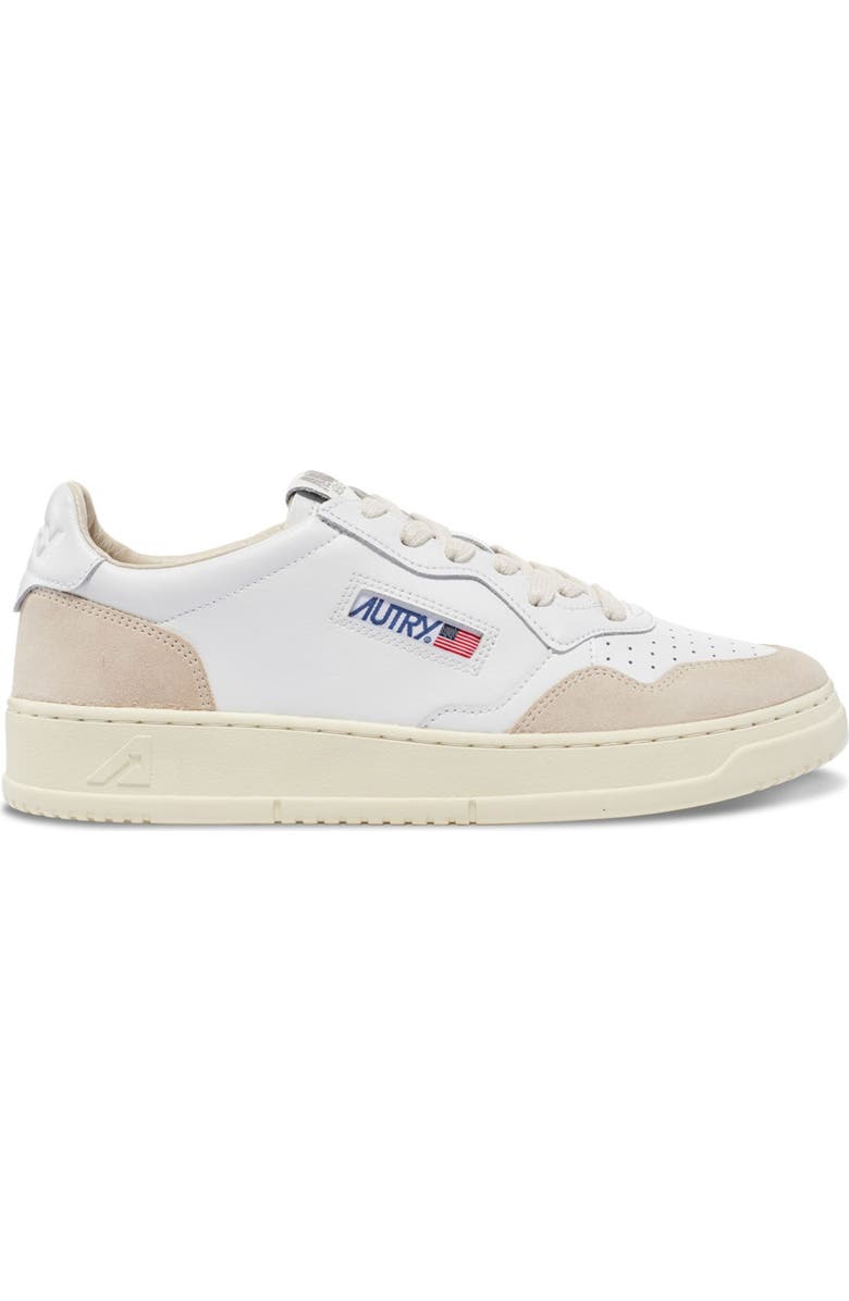 AUTRY Medalist Low Sneaker, Alternate, color, White W/ White