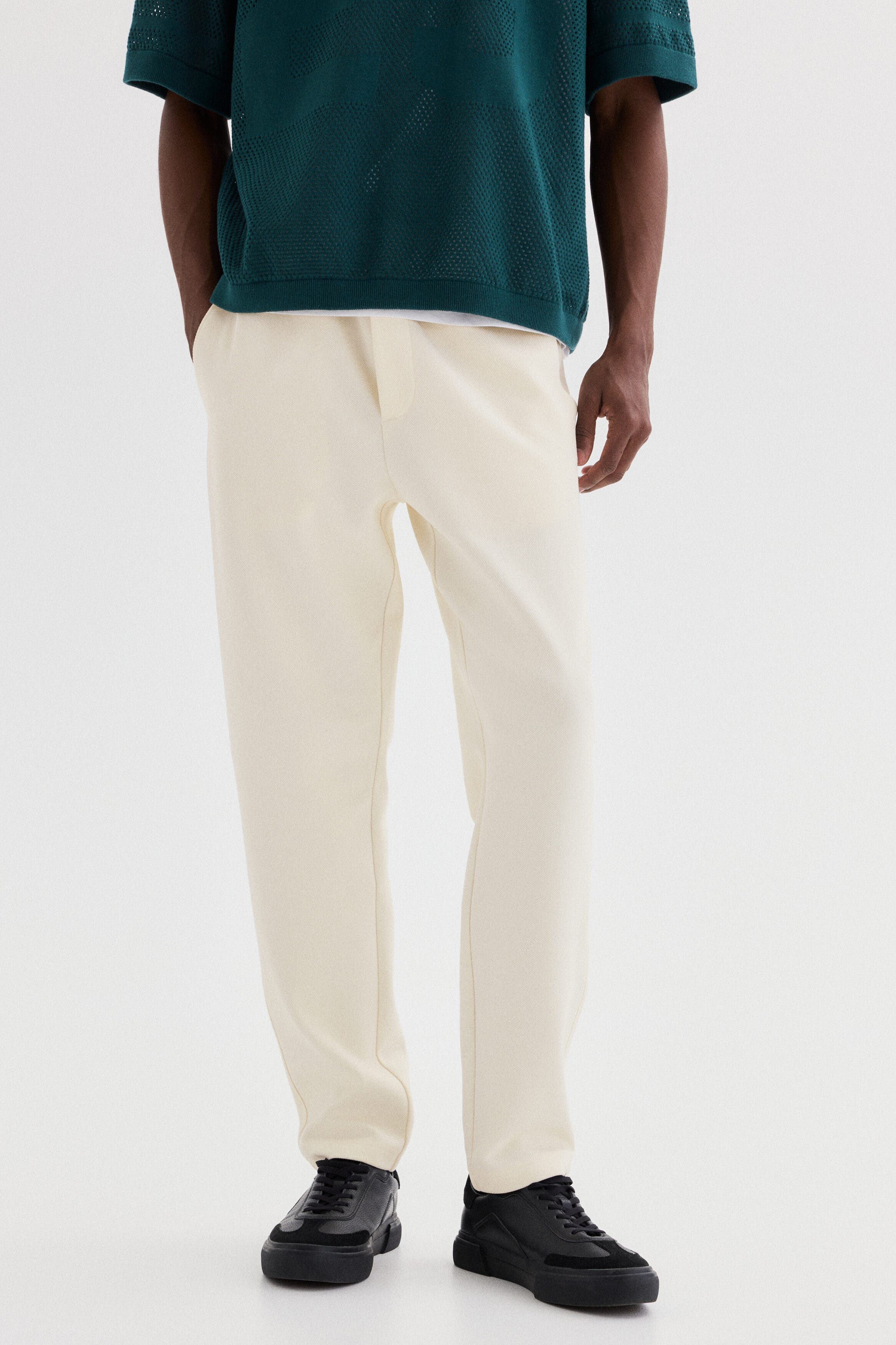 Regular-fit joggers - image 4