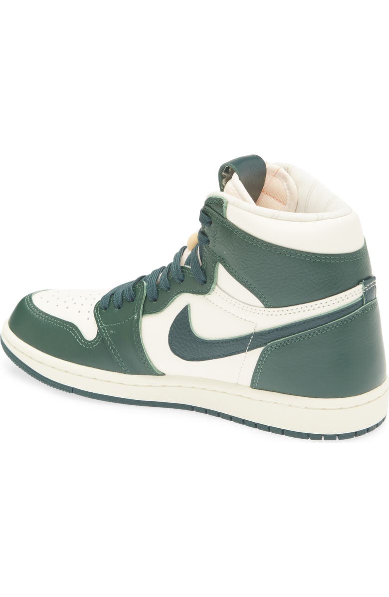Jordan Air Jordan 1 Retro High Basketball Sneaker, Alternate, color, Pale Ivory/ Green/ Fir/ Milk