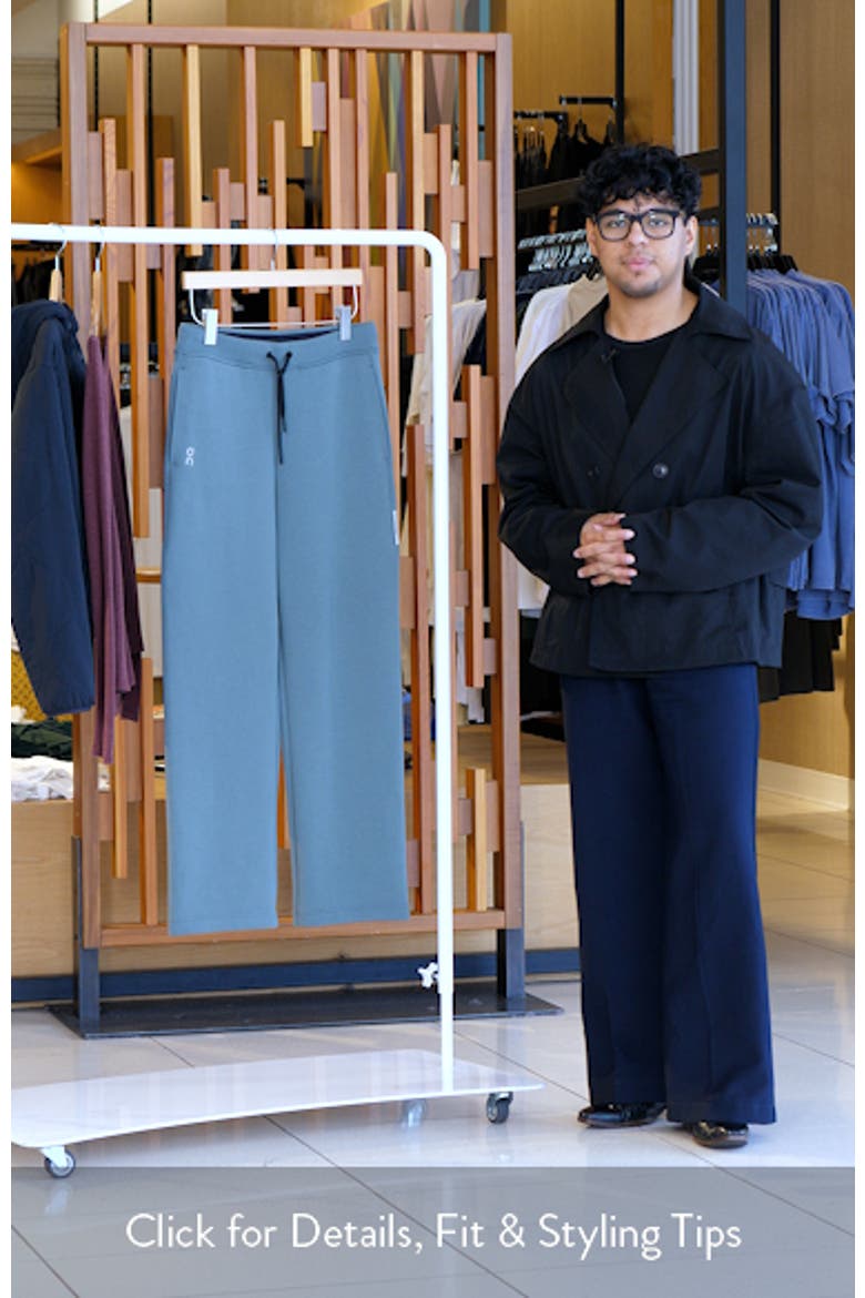 Focus Tech Sweatpants video